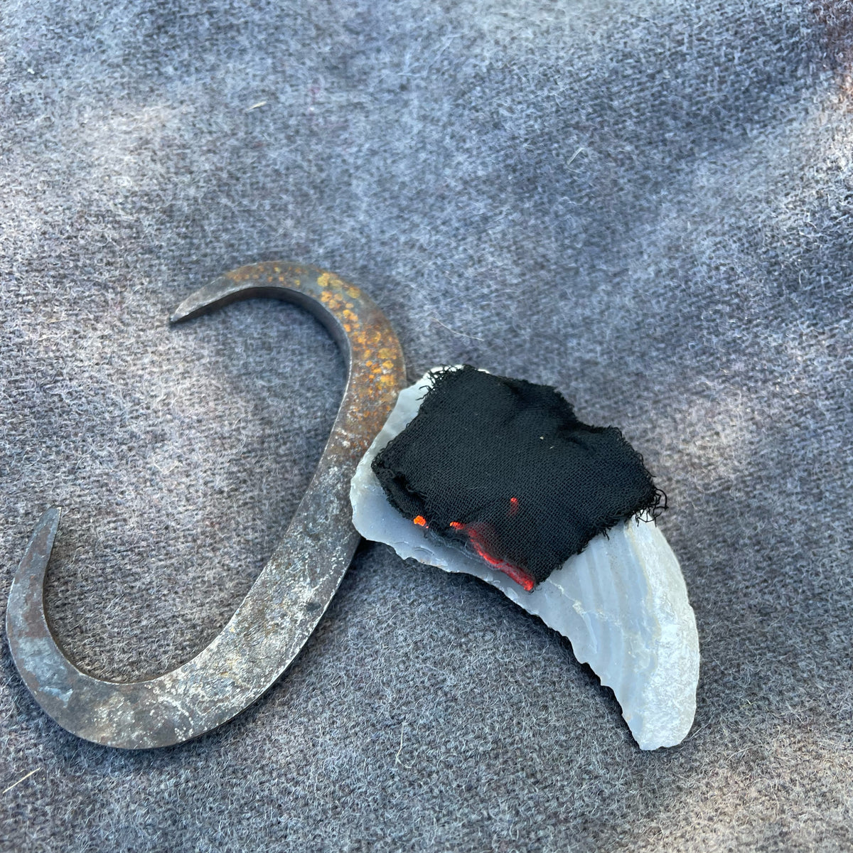 How To Use Flint and Steel Bushcraft