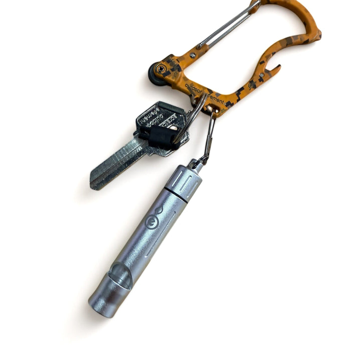 Wombat Whistle - Emergency Whistle & Tinder Vial Kit